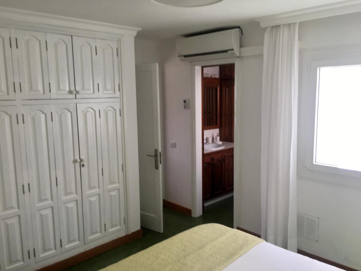 Confortable Independent Villa San Agustin  Luaran gambar